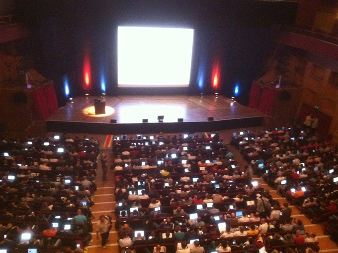 Plenary view - Photo by Jaydedman